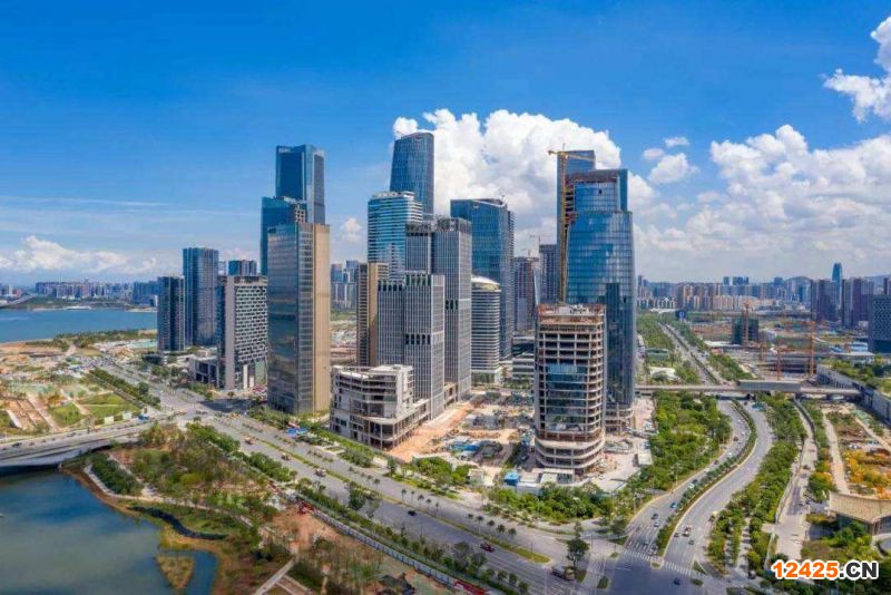 2023年深圳羅山特新企業